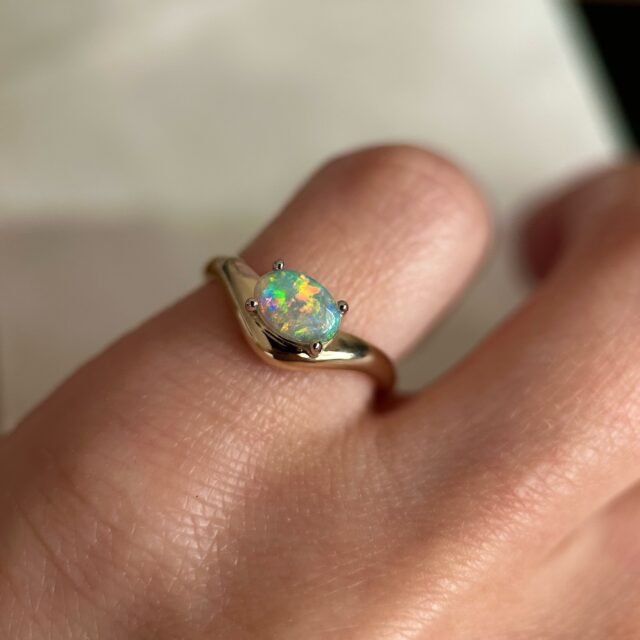 Australian Opal Caia Ring ✨ 14K Yellow & White gold SZ 5. Available on our website