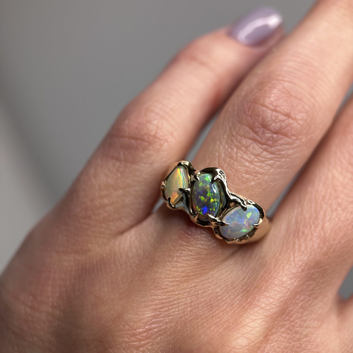 Molten gold ring with Australian Crystal and Dark Opals SZ 6.75 - Image 3