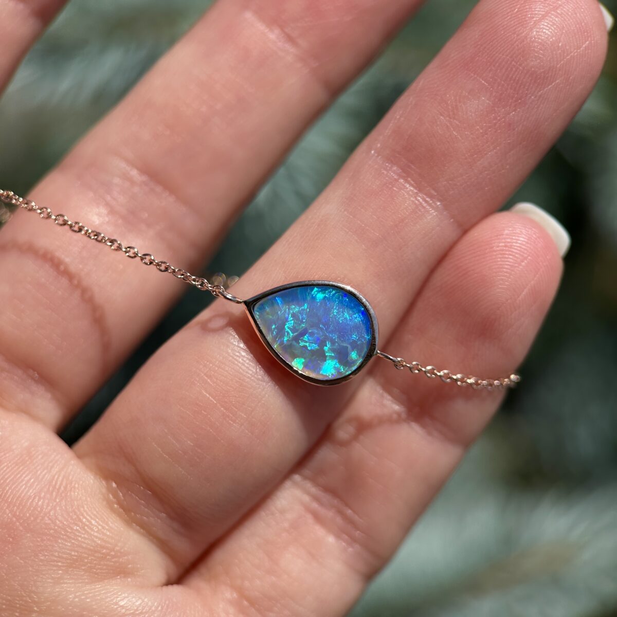 14K Rose gold bracelet with Australian Crystal Opal - Image 4