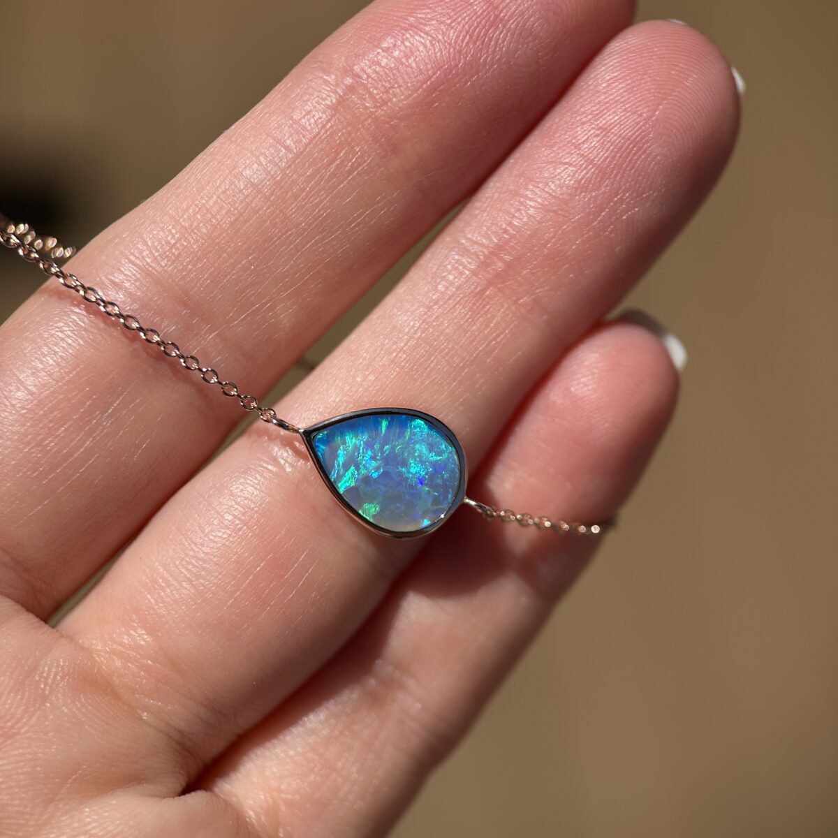 14K Rose gold bracelet with Australian Crystal Opal - Image 12