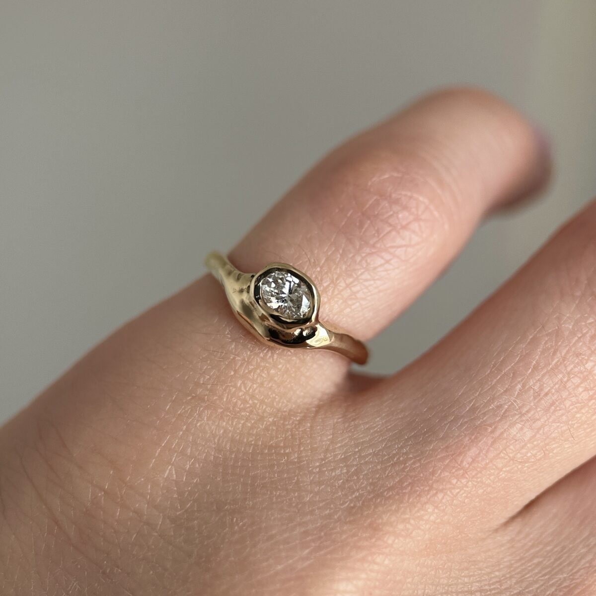 14K Molten Yellow Gold ring with Diamond SZ 4.25 - Image 15