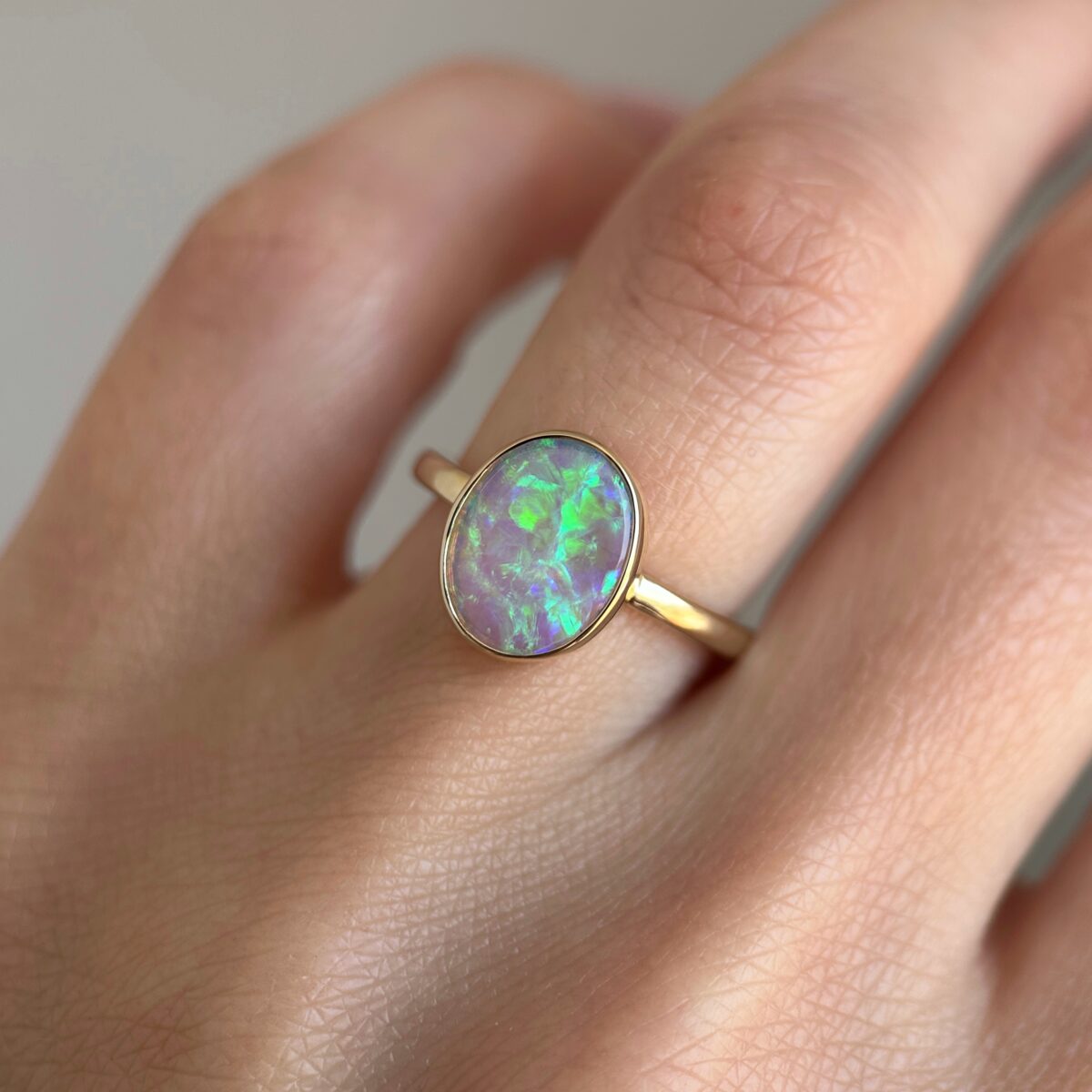 14K Yellow gold ring with Australian Crystal Opal SZ 5 - Image 4
