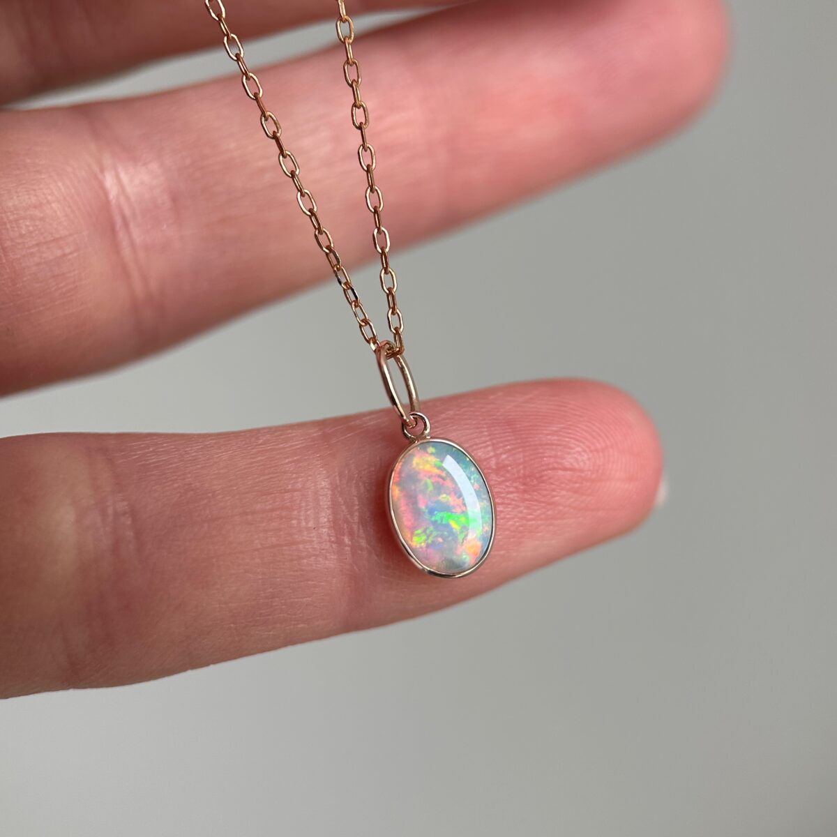 14K Rose gold pendant with Australian Crystal Opal - Image 4