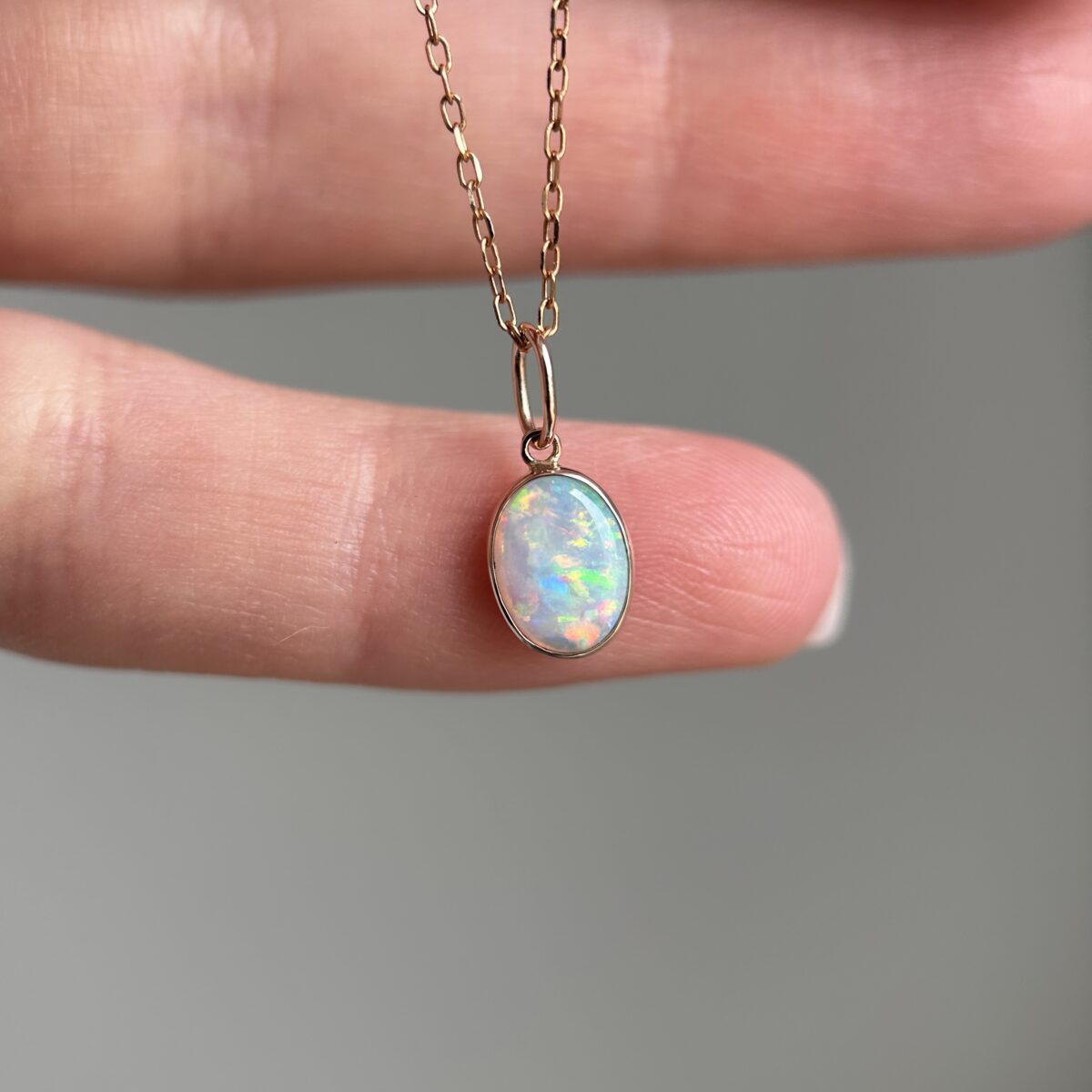 14K Rose gold pendant with Australian Crystal Opal - Image 5