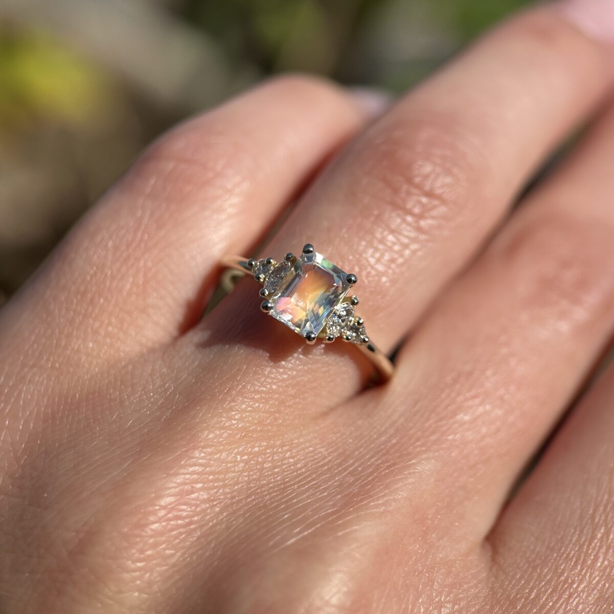 14K Yellow gold ring with Moonstone and Diamonds SZ 7 - Image 2
