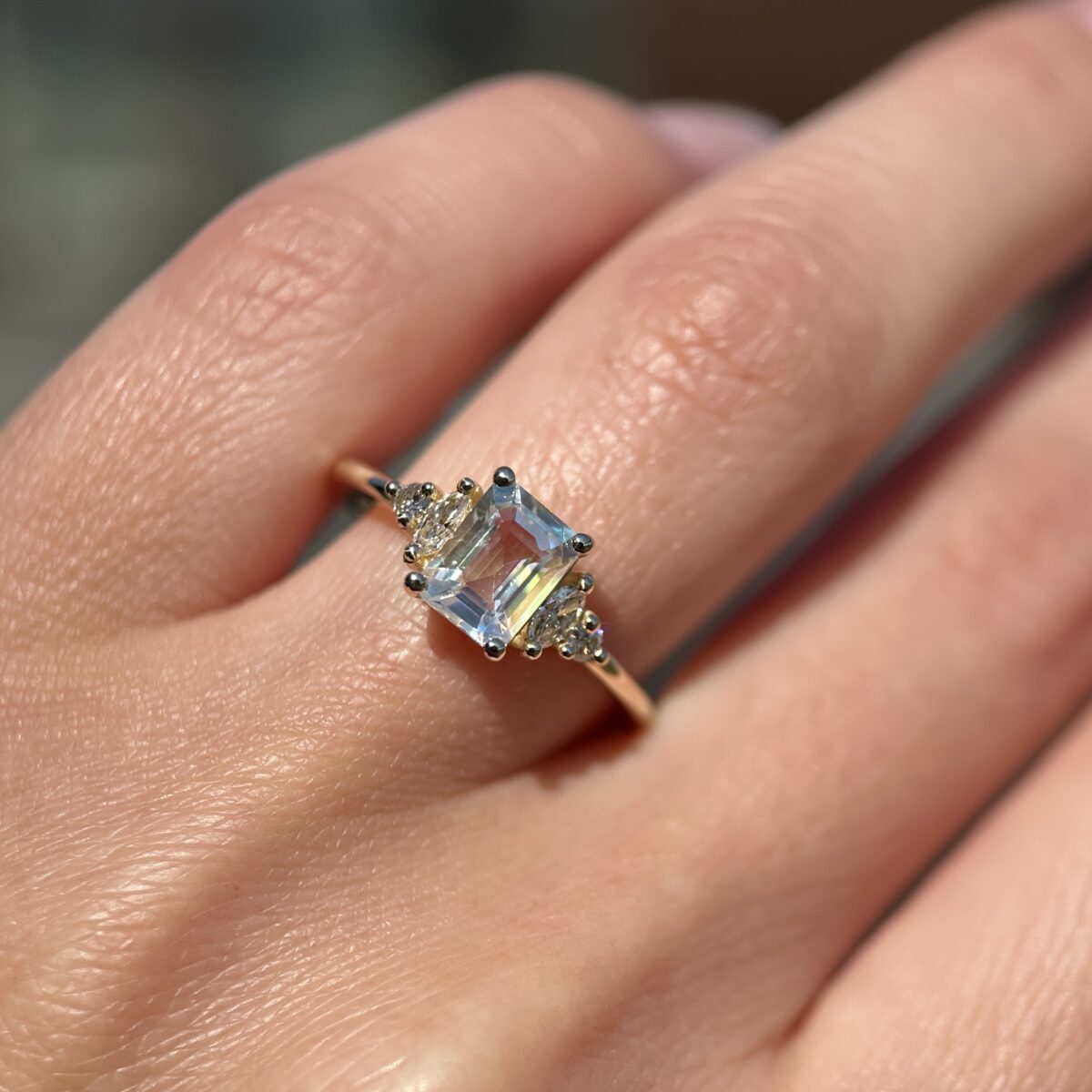 14K Yellow gold ring with Moonstone and Diamonds SZ 7 - Image 8