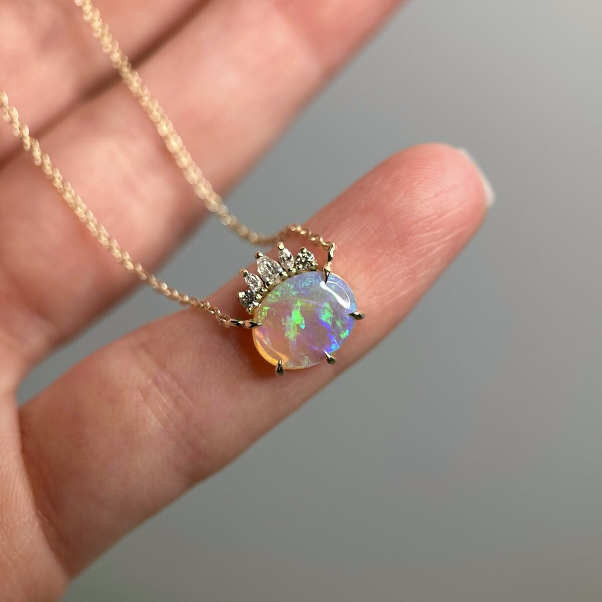 14K Yellow gold necklace with Australian Opal and Diamonds - Image 5