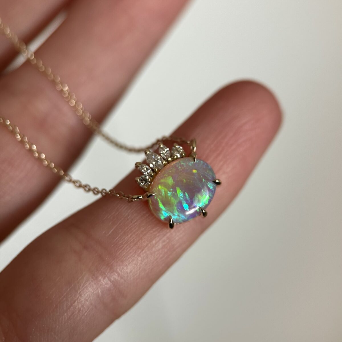 14K Yellow gold necklace with Australian Opal and Diamonds - Image 10