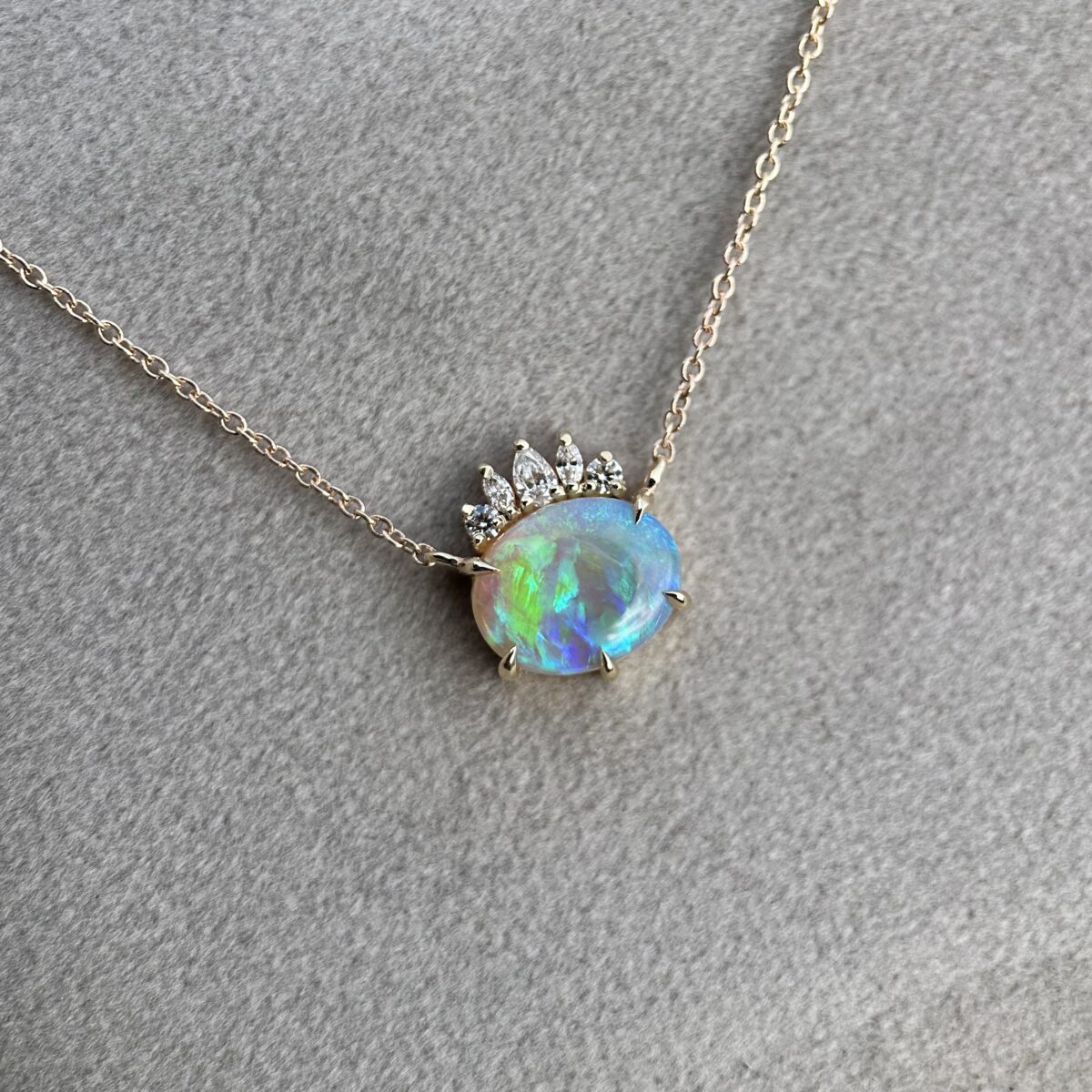 14K Yellow gold necklace with Australian Opal and Diamonds - Image 16